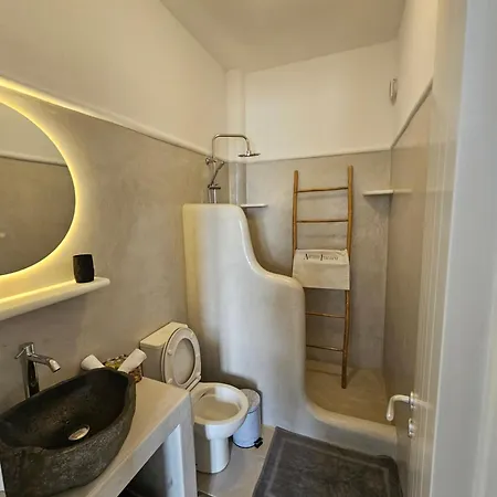 Parian Nissos Harmony Living Daire