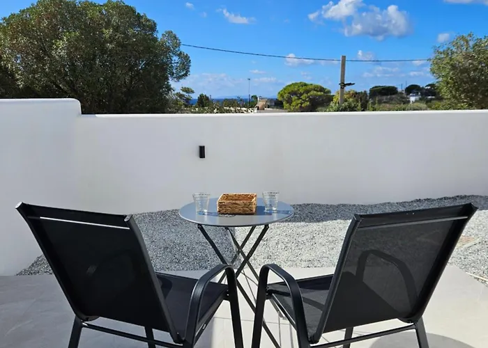 Parian Nissos Harmony Living Apartman *