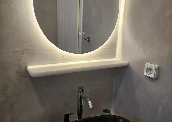 Parian Nissos Harmony Living